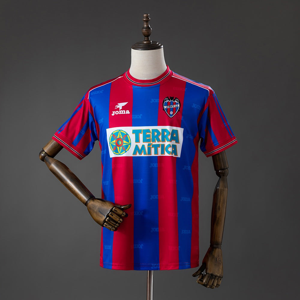 Levante 99/00 HOME