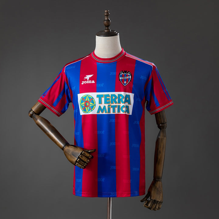 Levante 99/00 HOME