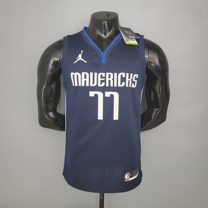 Dallas Theme Limited Edition 77 Doncic