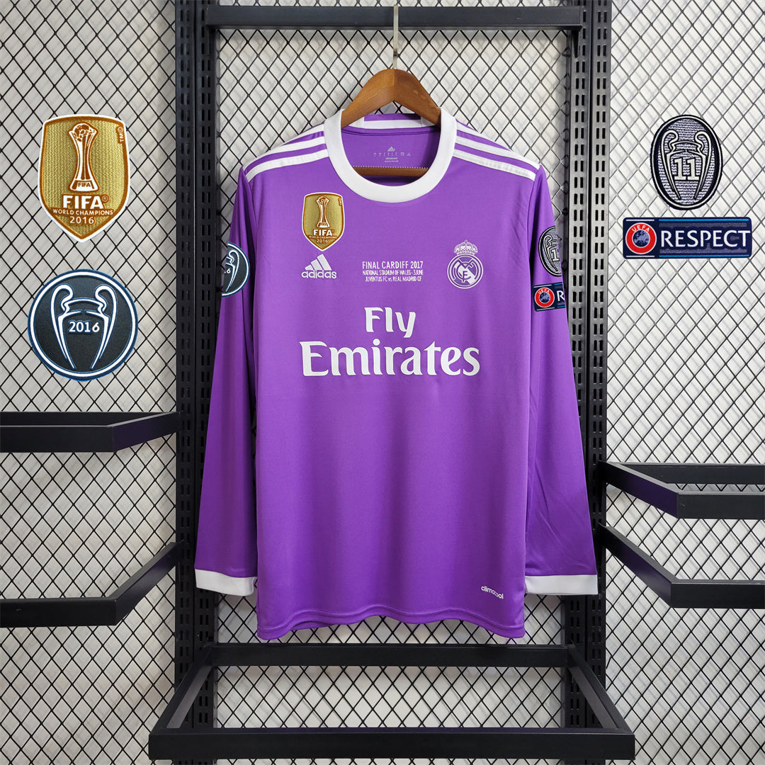 Real Madrid 16/17 AWAY