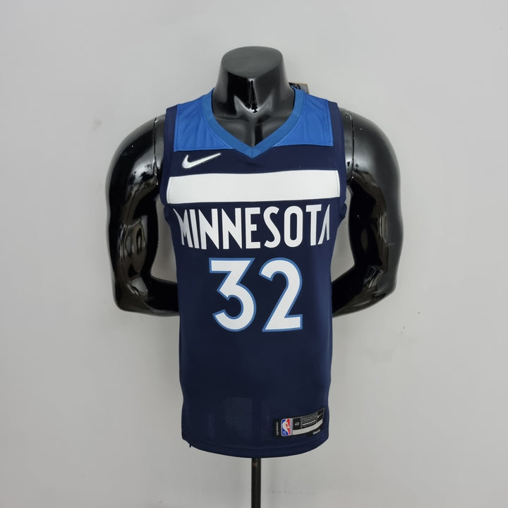 Minnesota Timberwolves 32 Towns