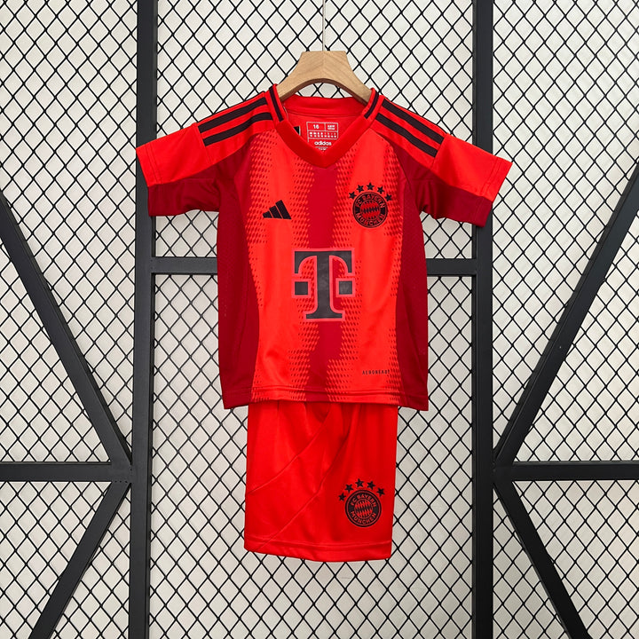 Kit BAMBINO Bayern Monaco 24/25 HOME