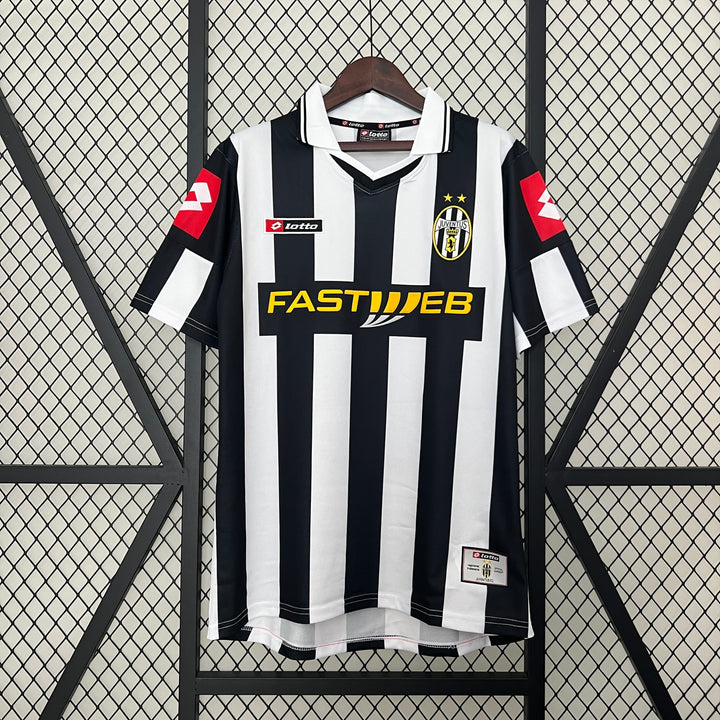 Juventus 01/02 HOME