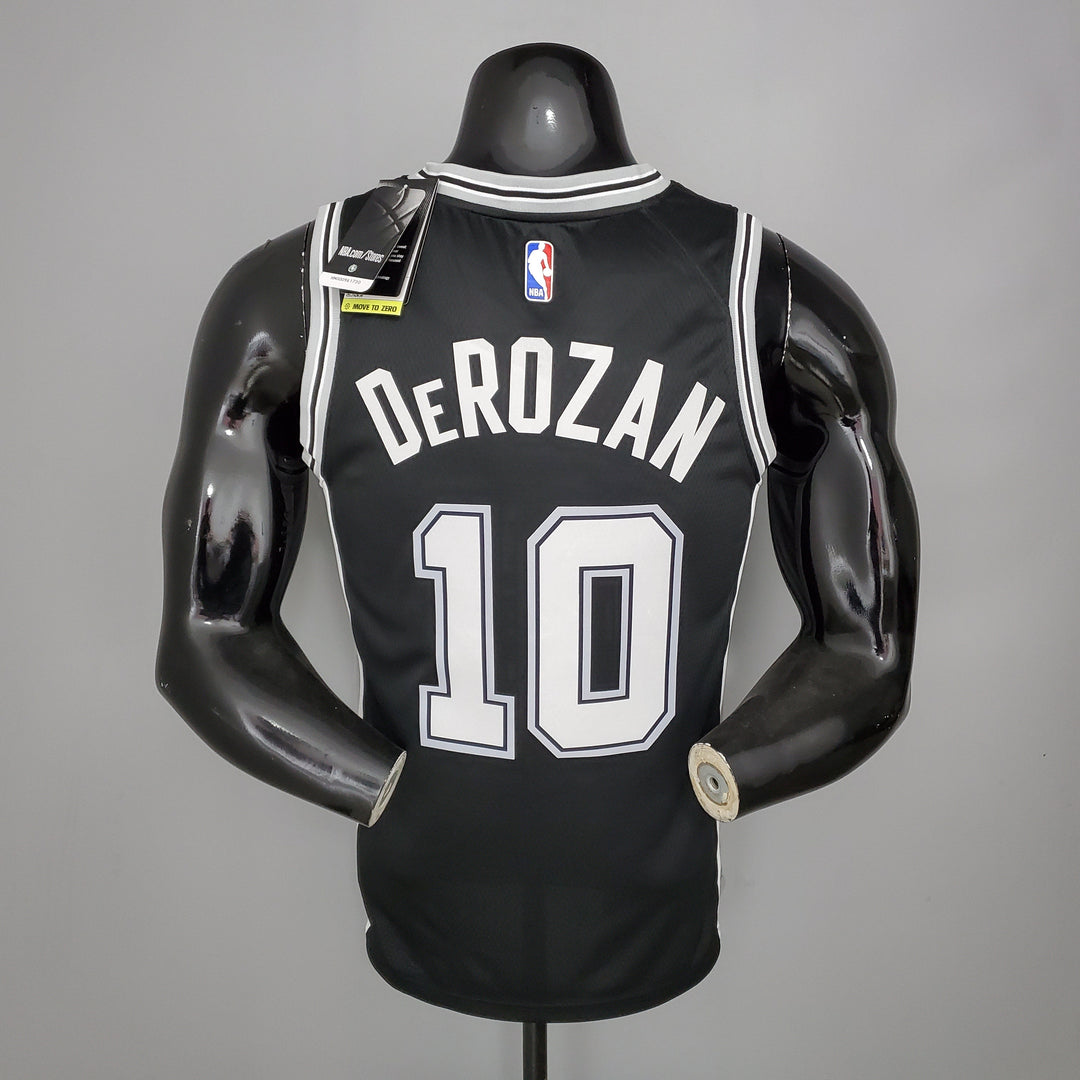 San Antonio Spurs 10 DeRozan