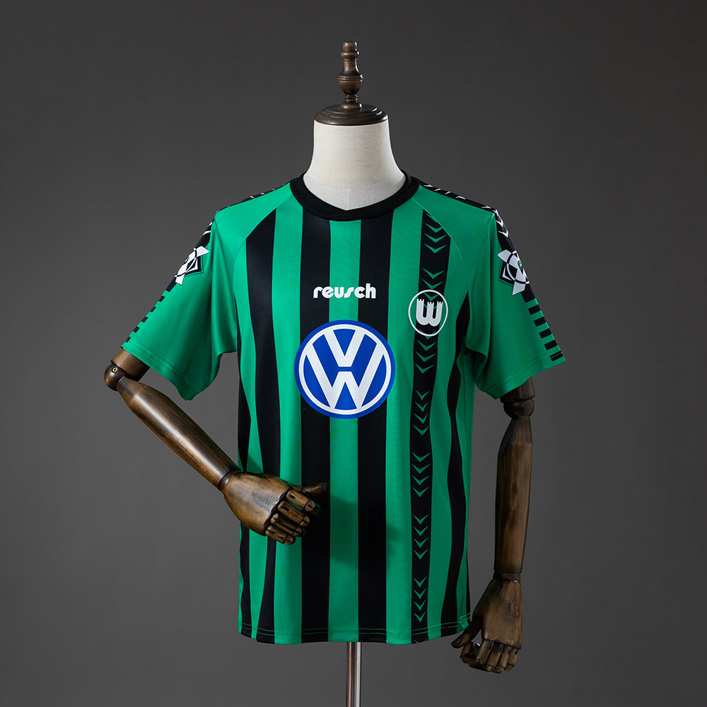 WOLFSBURG 95/96 AWAY