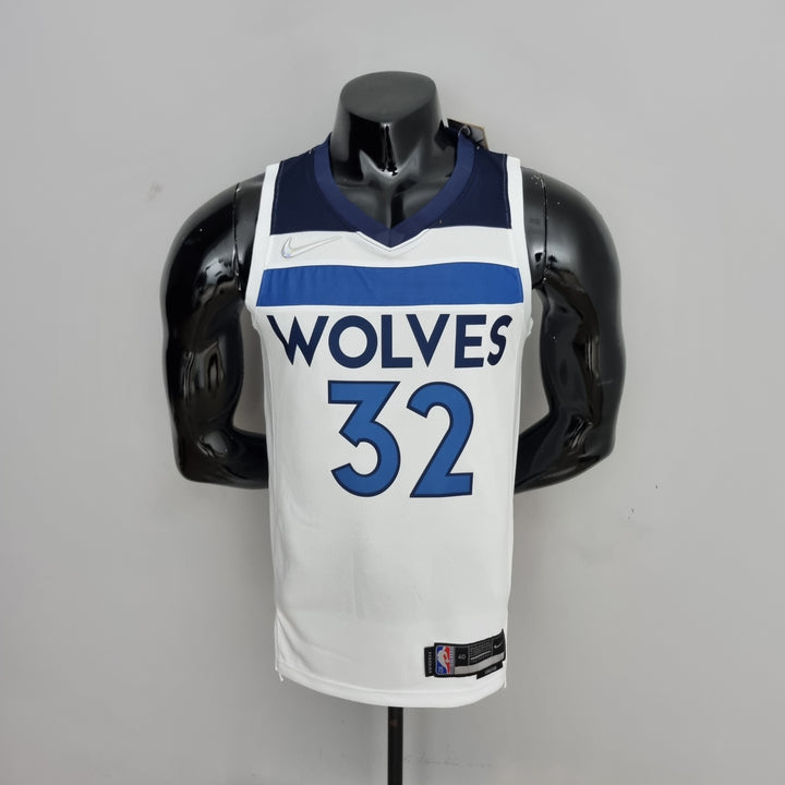 Minnesota Timberwolves 32 Towns