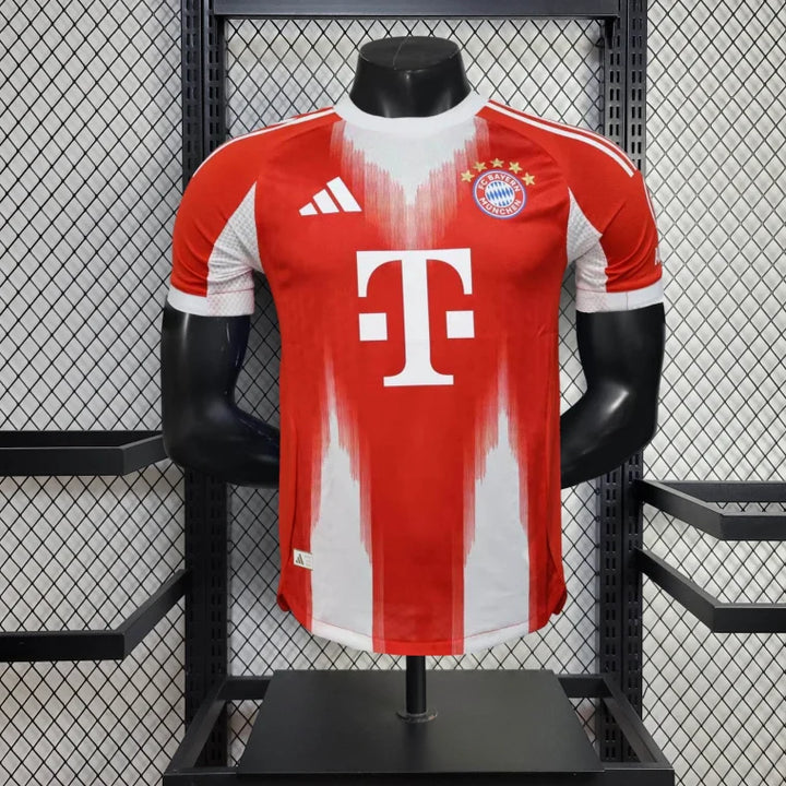 Bayern Monaco 25/26 HOME