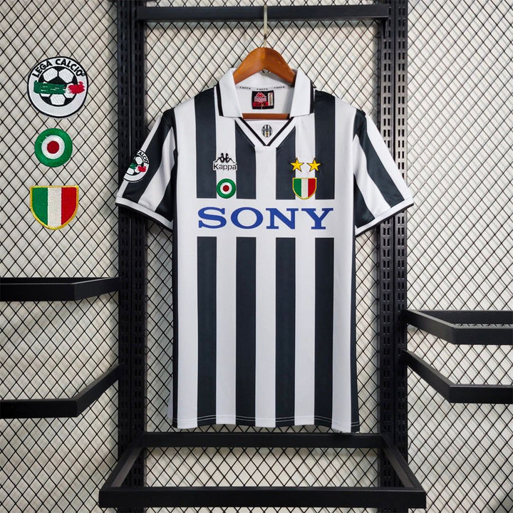 Juventus 95/96 HOME