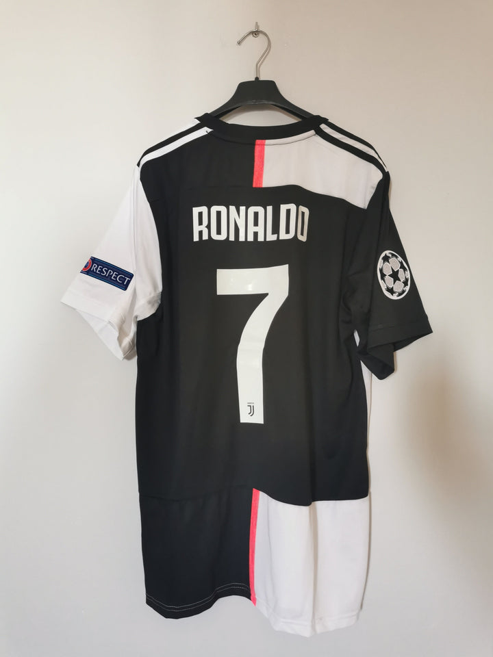 Kit Juventus HOME 19/20 RONALDO 7