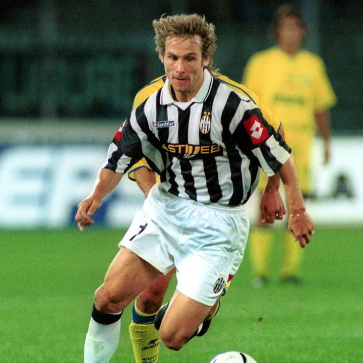 Juventus 01/02 HOME