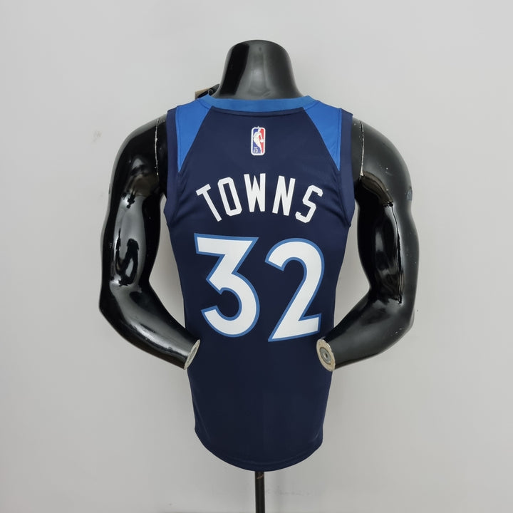 Minnesota Timberwolves 32 Towns