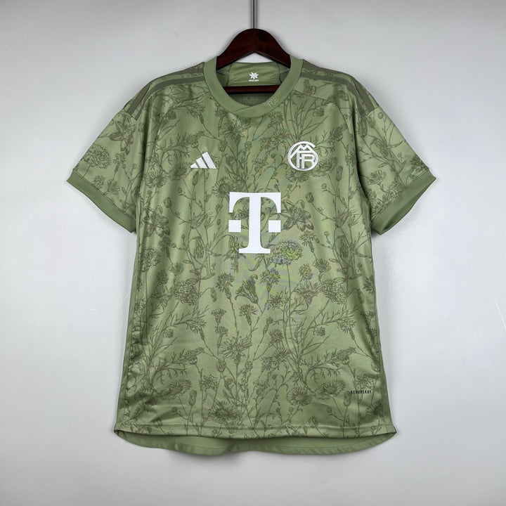 Bayern Monaco 23/24 OKTOBERFEST GREEN