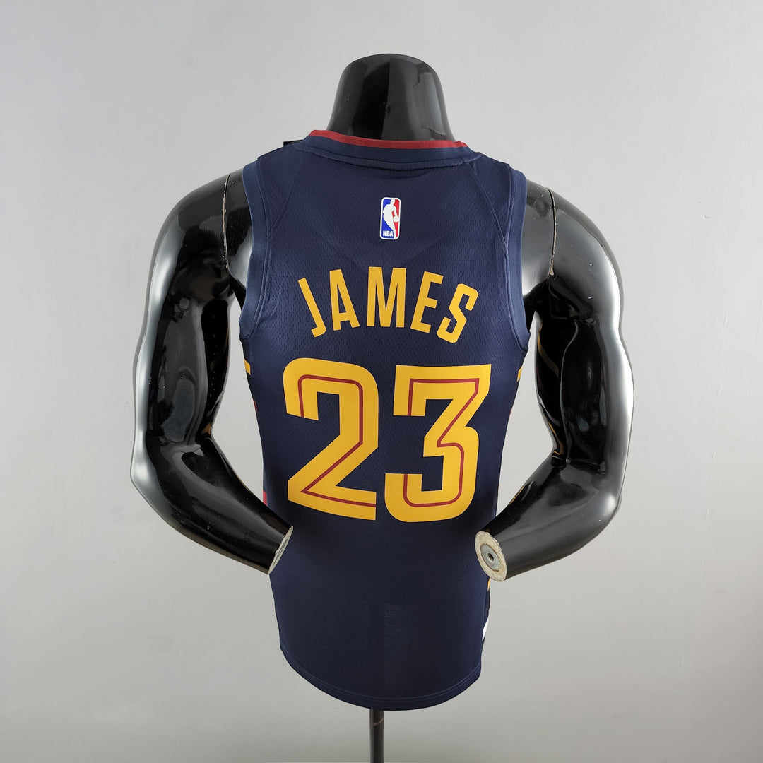 Cleveland CAVALIERS 23 James