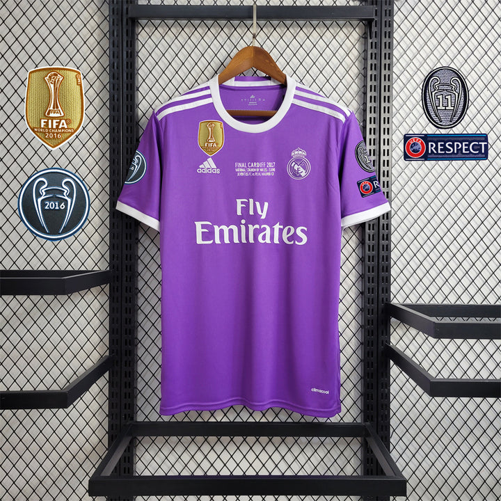 Real Madrid 16/17 AWAY