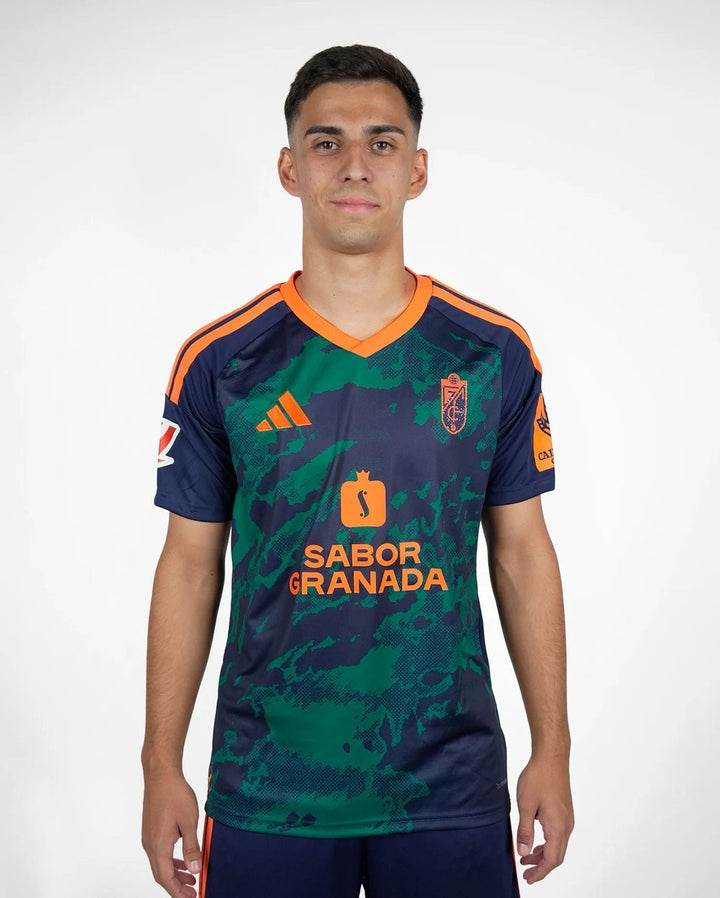 GRANADA 26/27 AWAY