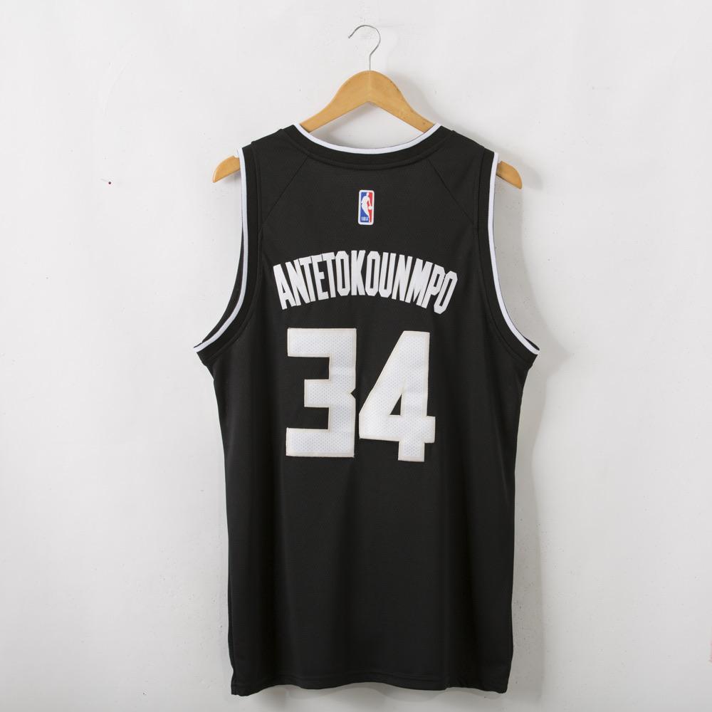 Milwaukee Bucks 34 Antetokounmpo