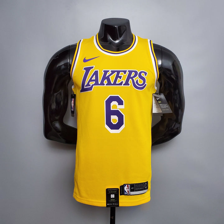 Lakers 6 James