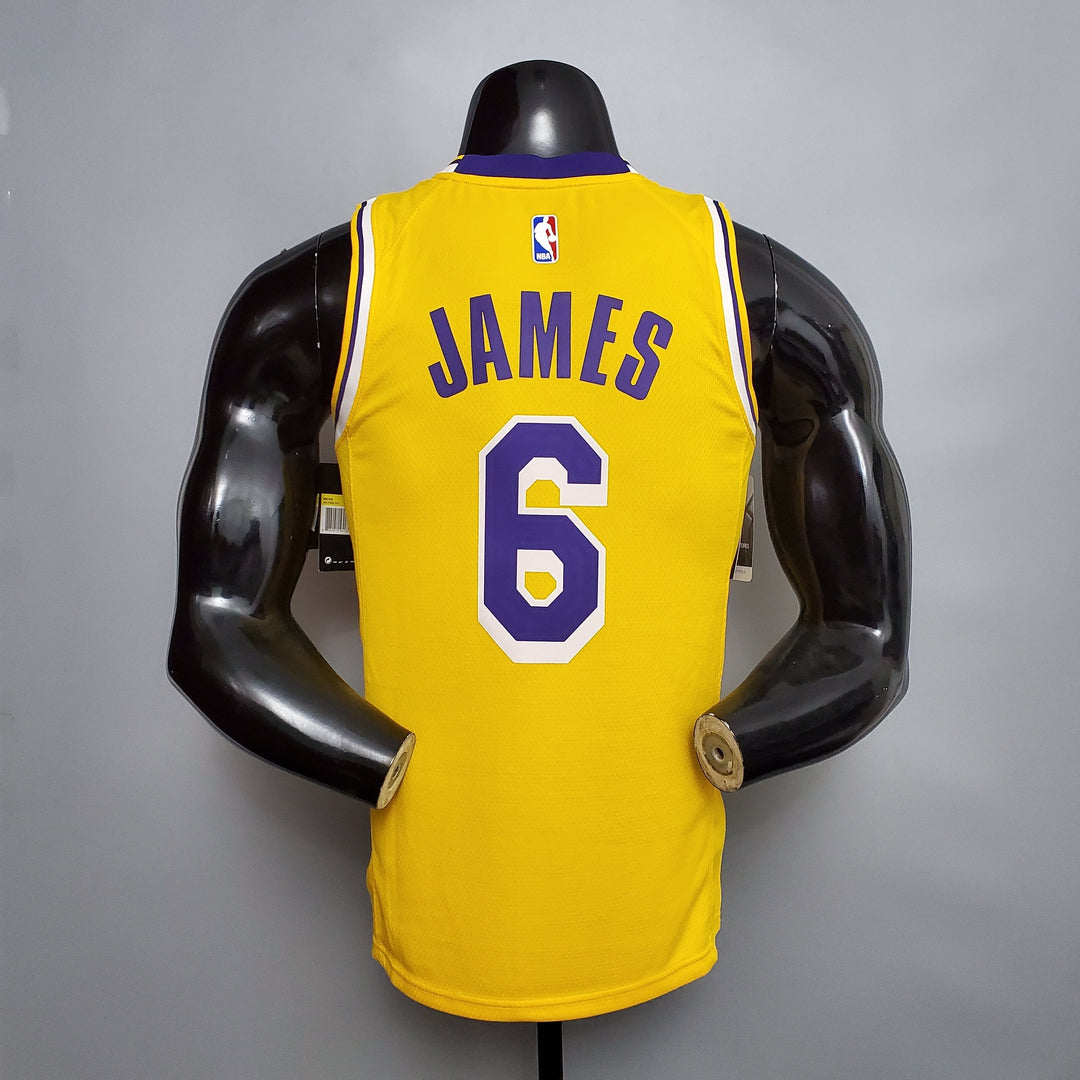 Lakers 6 James