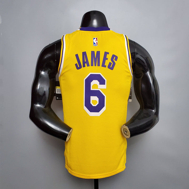 Lakers 6 James