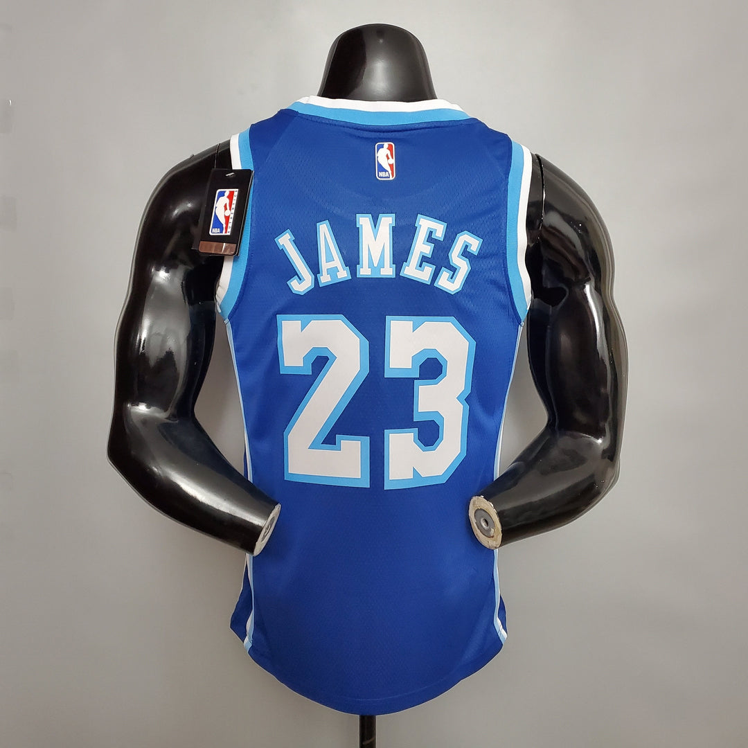 Lakers 23 James