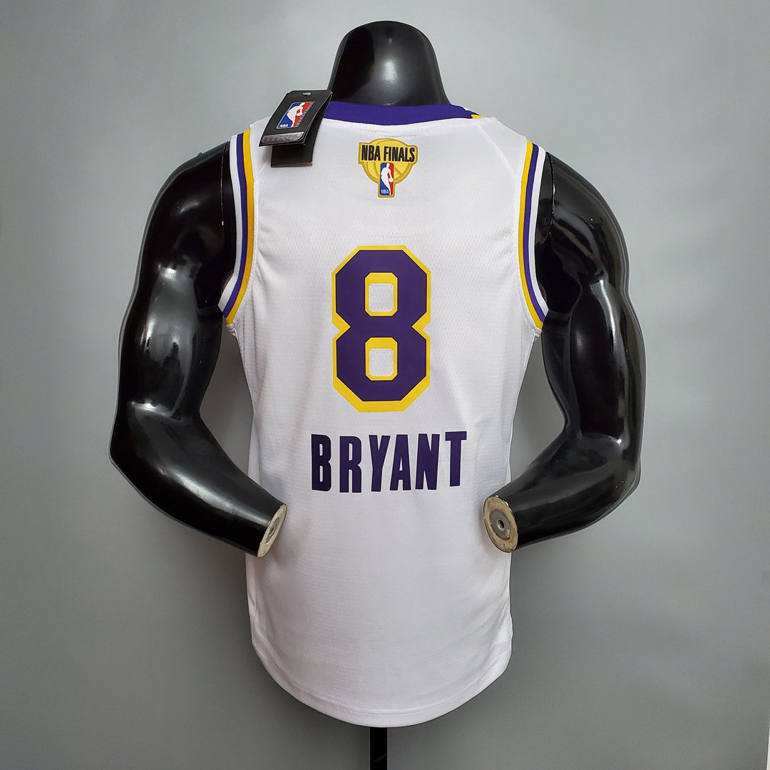 Lakers 8 Bryant