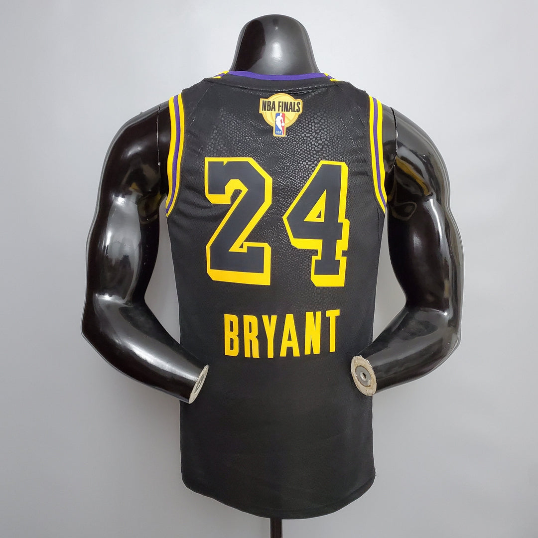 Lakers 24 Bryant