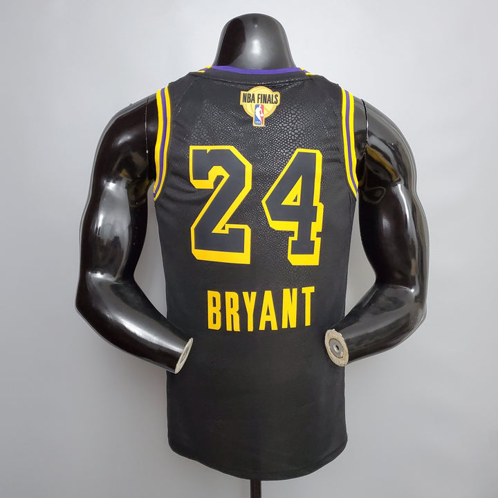 Lakers 24 Bryant
