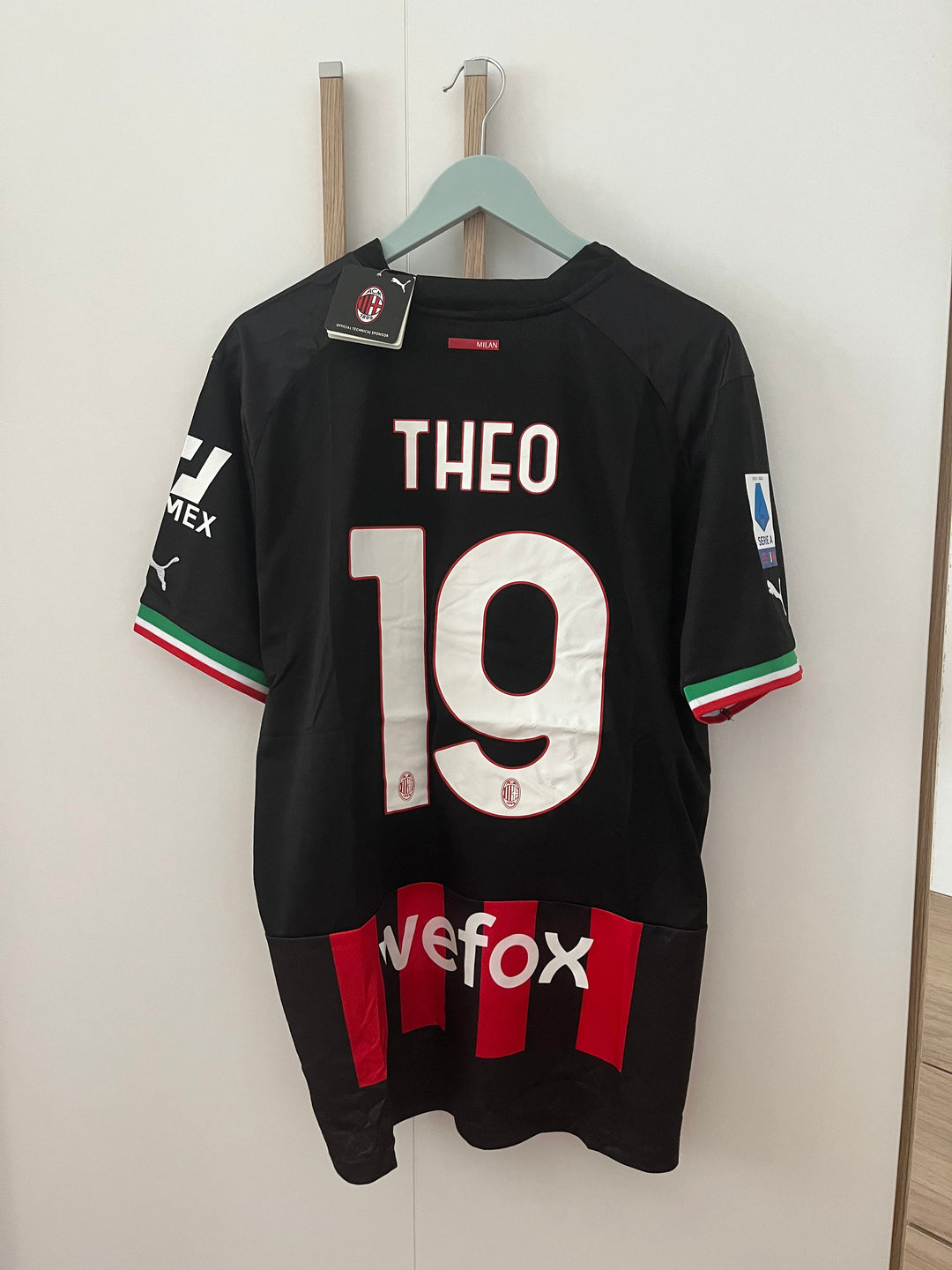 MILAN 22/23 HOME - THEO 19 - PRONTA CONSEGNA