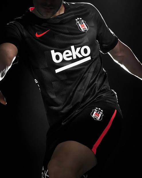 Besiktas 26/27 AWAY