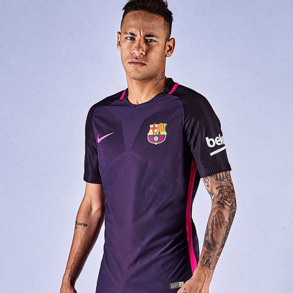 Barcellona 16/17 AWAY
